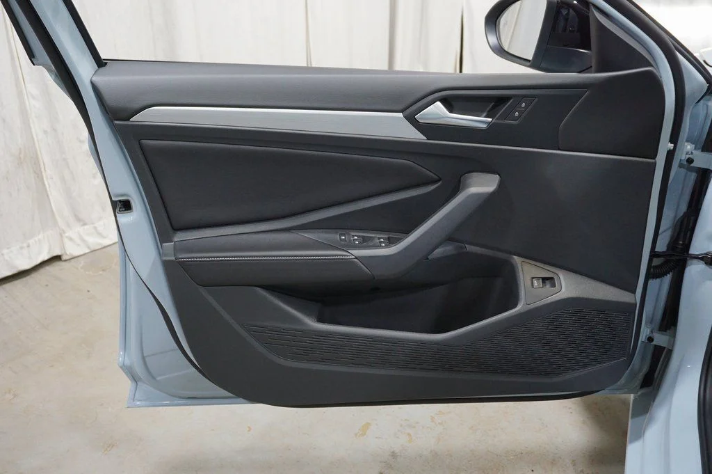 New 2026 Gray Volkswagen 1.5T Sport image 21