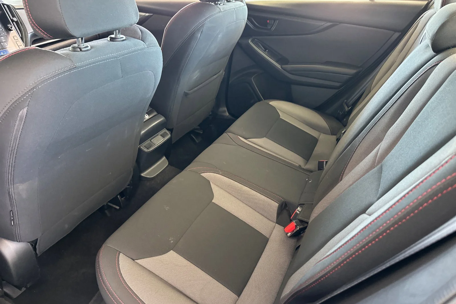 Used 2024 Sapphire Blue Pearl Subaru Base image 12