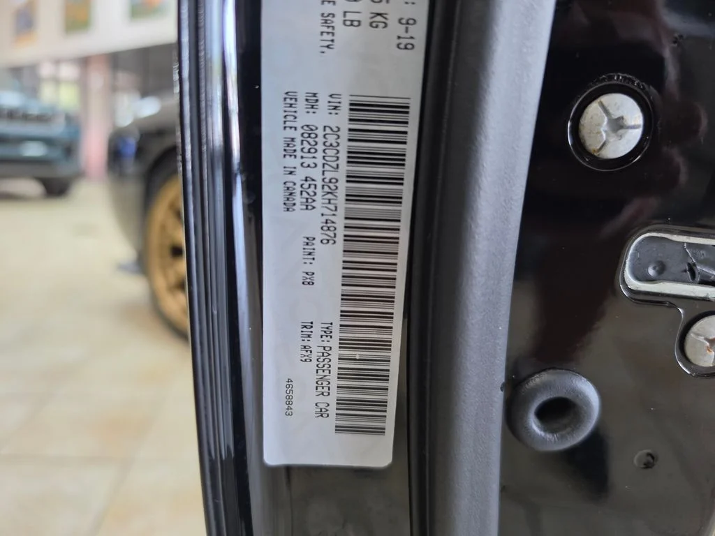 Used 2019 Pitch Black Clearcoat Dodge SRT Hellcat Redeye image 31