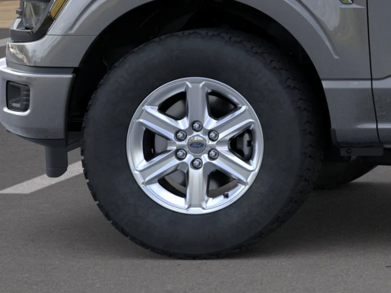 New 2026 Carbonized Gray Metallic Ford XLT image 55