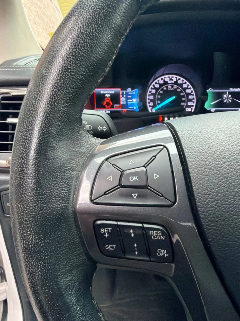 Used 2019 White Ford Lariat image 12