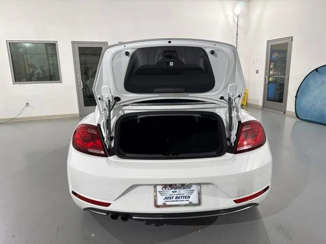 Used 2019 White Volkswagen 2.0T S image 10