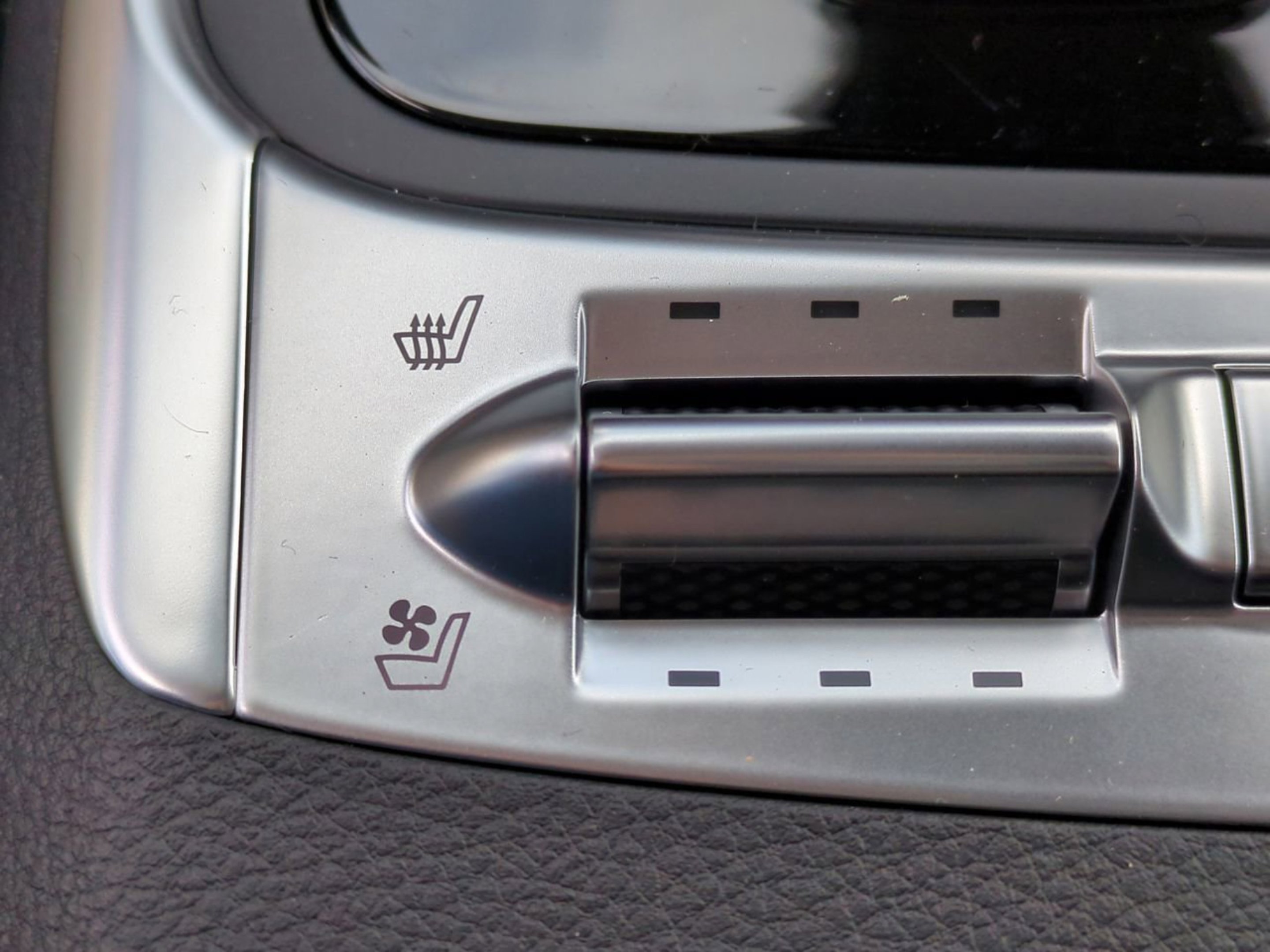 New 2026 Aurora Black Pearl Kia SX image 29