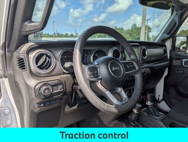 Used 2023 White Jeep Rubicon 4xe image 32