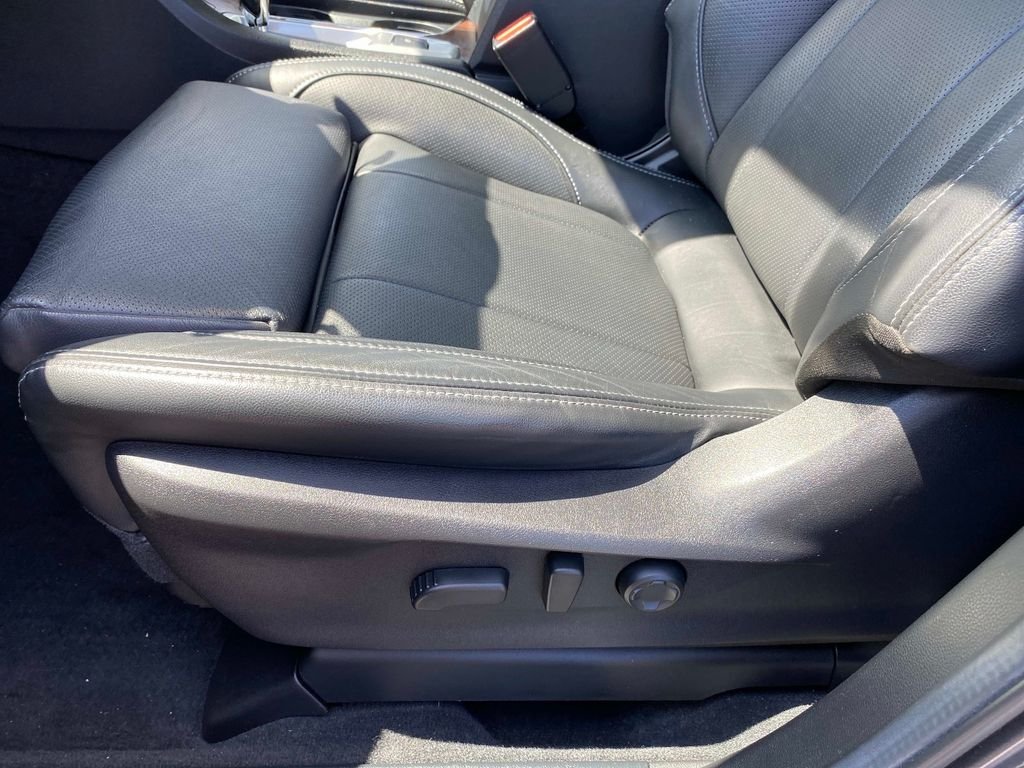 Used 2024 Gray Subaru Touring image 26