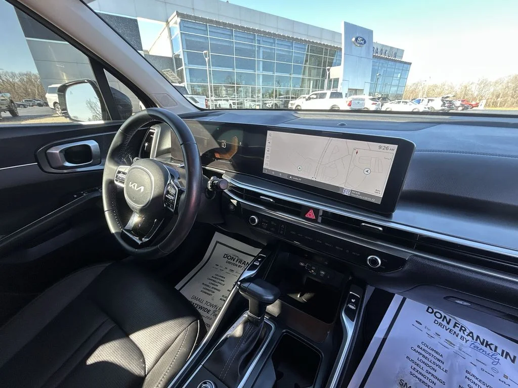 Used 2025 Gray Kia S image 13