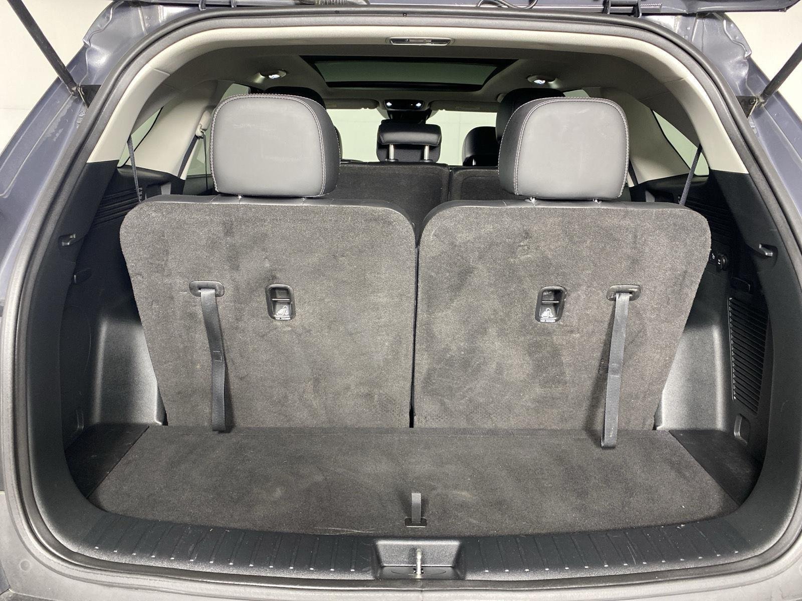 Used 2023 Gravity Gray Kia X-Line S image 30