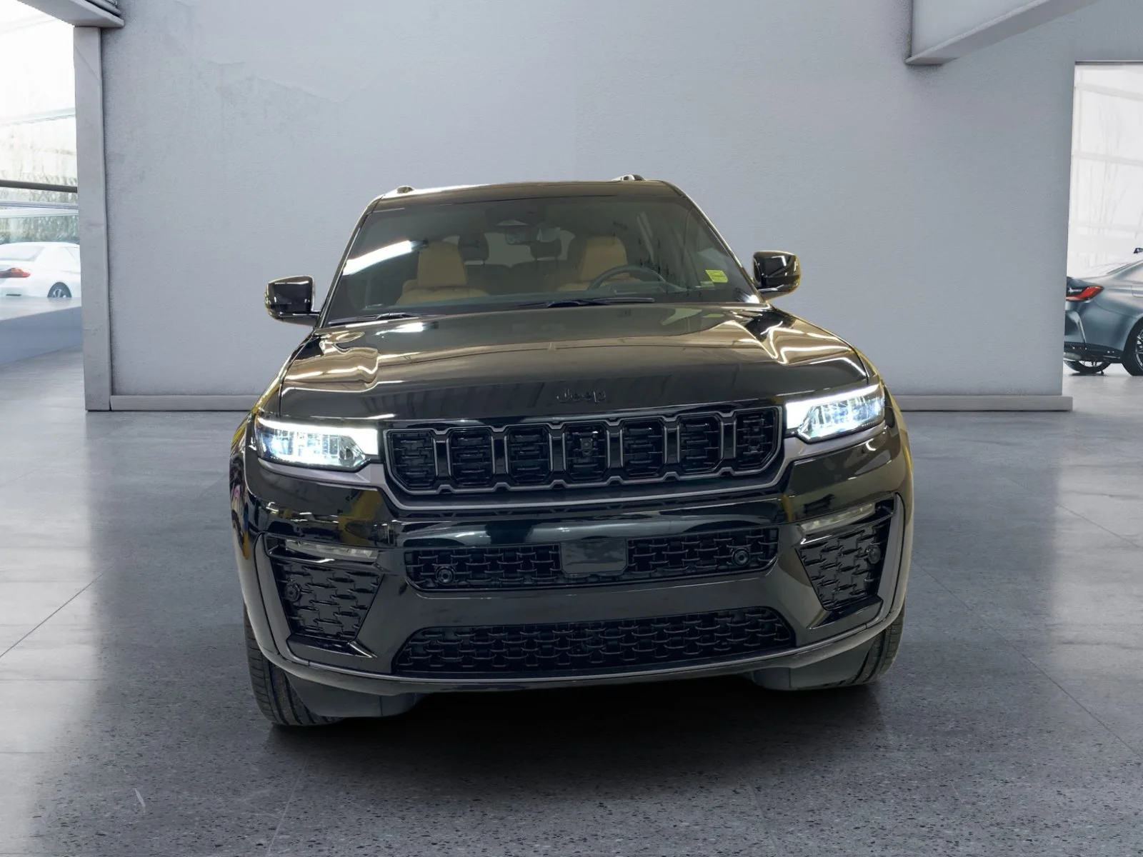 New 2026 Diamond Black Crystal Pearl Jeep Summit image 8