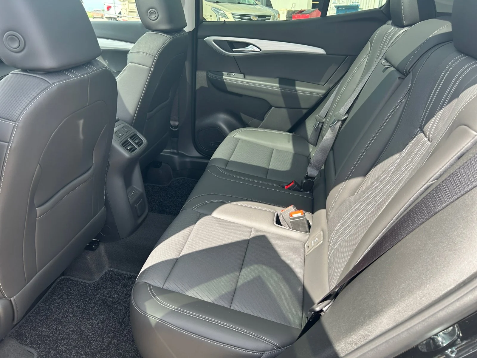 New 2026 Ebony Twilight Metallic Buick Avenir AWD image 19