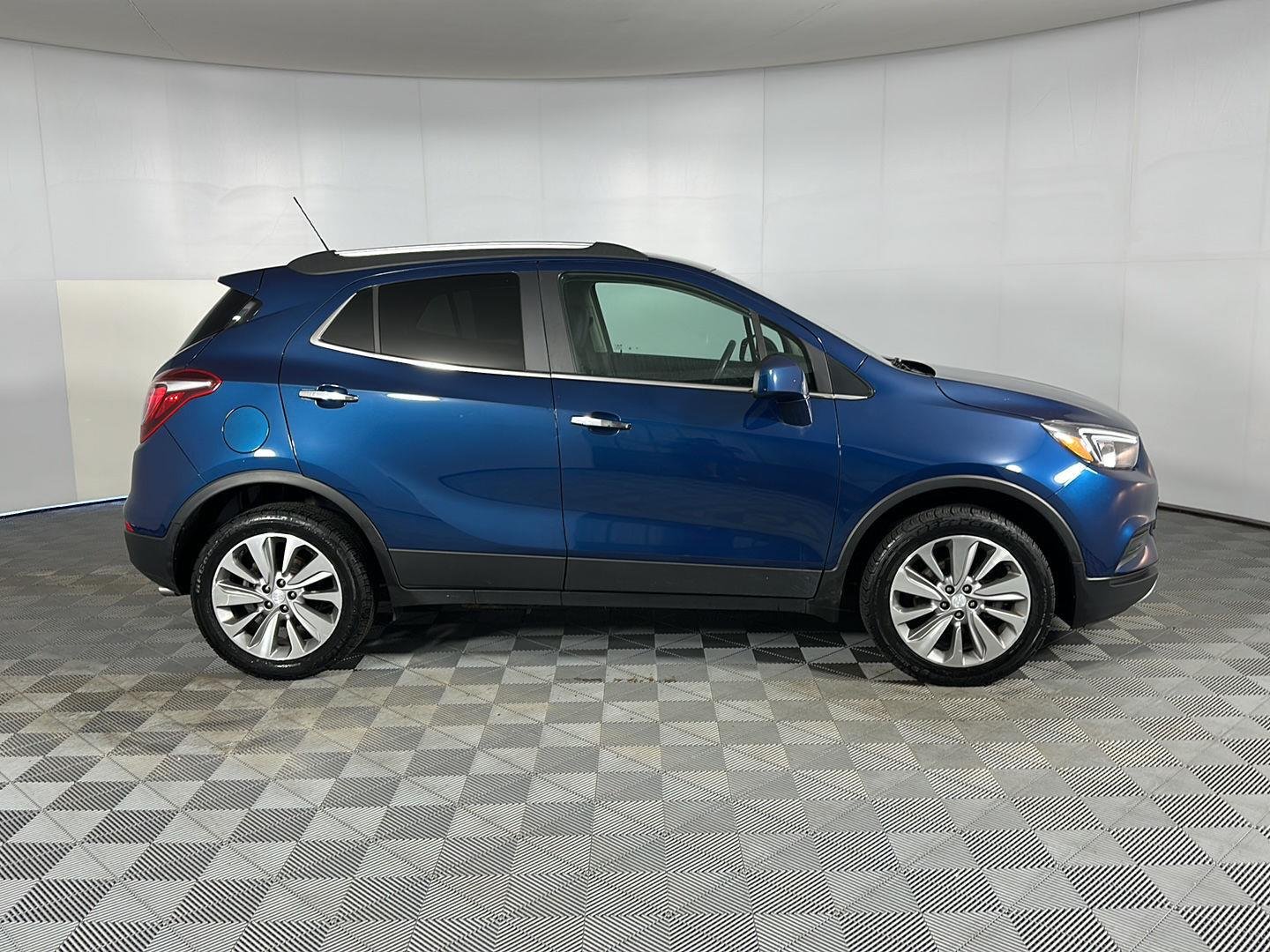 Used 2020 Deep Azure Metallic Buick Preferred image 5