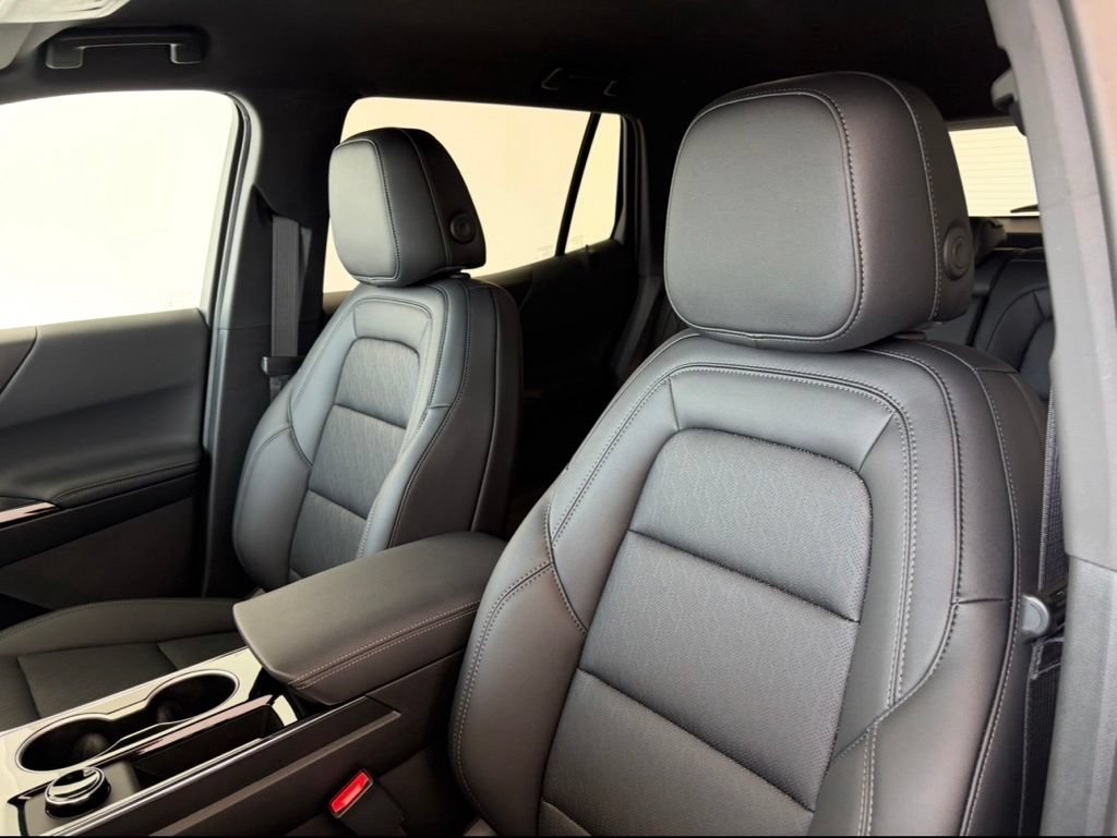 2027 Chevrolet Equinox LT - Photo 26