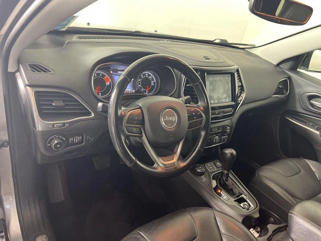 Used 2019 Billet Silver Metallic Clearco Jeep Limited image 3
