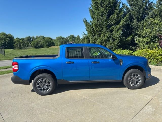 New 2026 Velocity Blue Ford XLT image 3