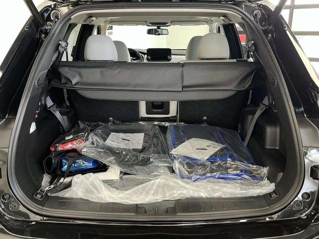 2025 Mitsubishi Outlander Plug-in Hybrid Platinum Edition - Photo 17