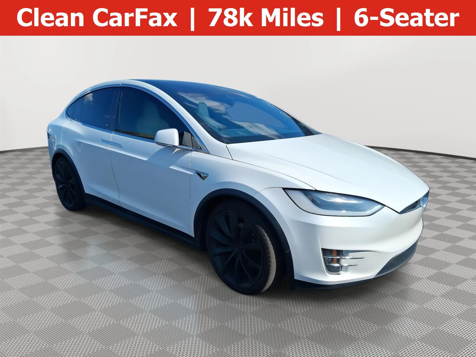 2018 Tesla Model X's photo