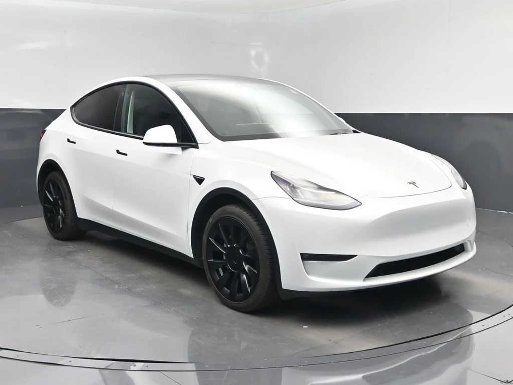 2021 Tesla Model Y Long Range Dual Motor All-Wheel Drive's photo