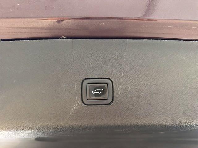 2023 Chevrolet Traverse 1LT - Photo 10
