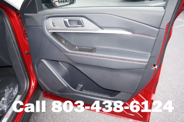 New 2027 Ruby Red Metallic Tinted Clearcoat Ford ST-Line image 19