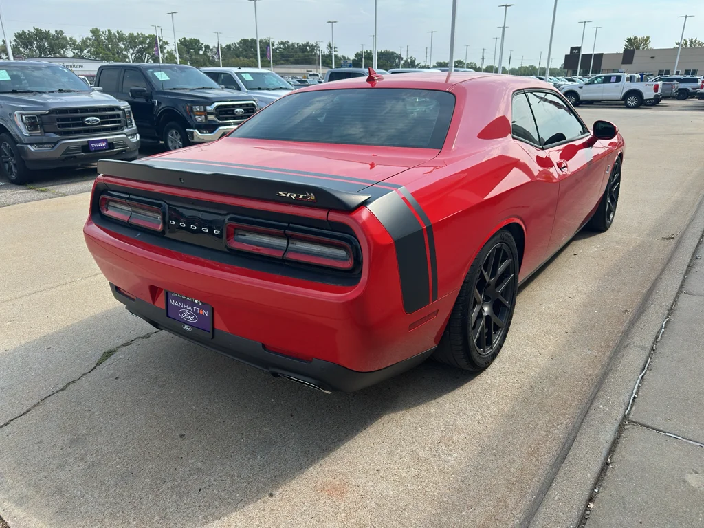 Used 2016 Torred Clearcoat Dodge R/T Scat Pack image 29