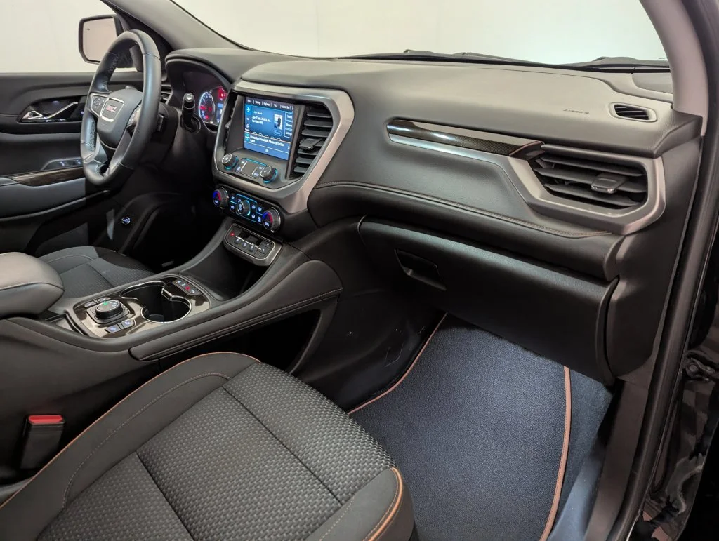 Used 2023 Black GMC AT4 image 35