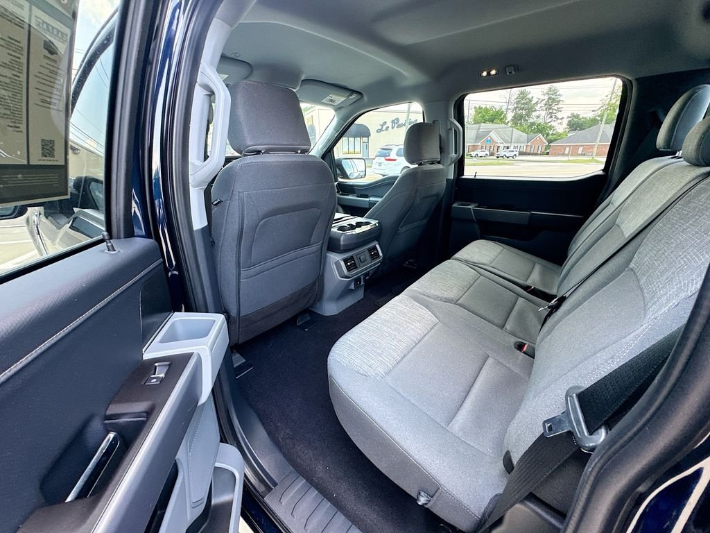 Used 2022 Blue Ford XLT image 32