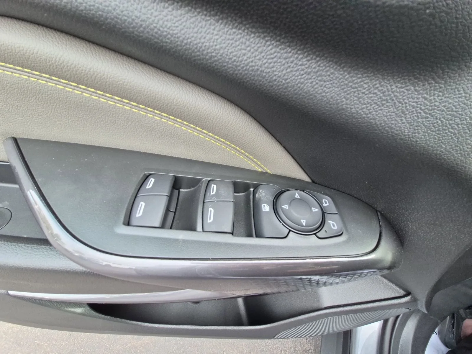 2026 Chevrolet Trax Activ - Photo 27