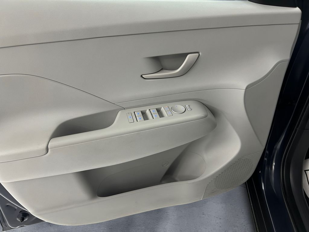 Used 2024 Blue Hyundai SEL image 12