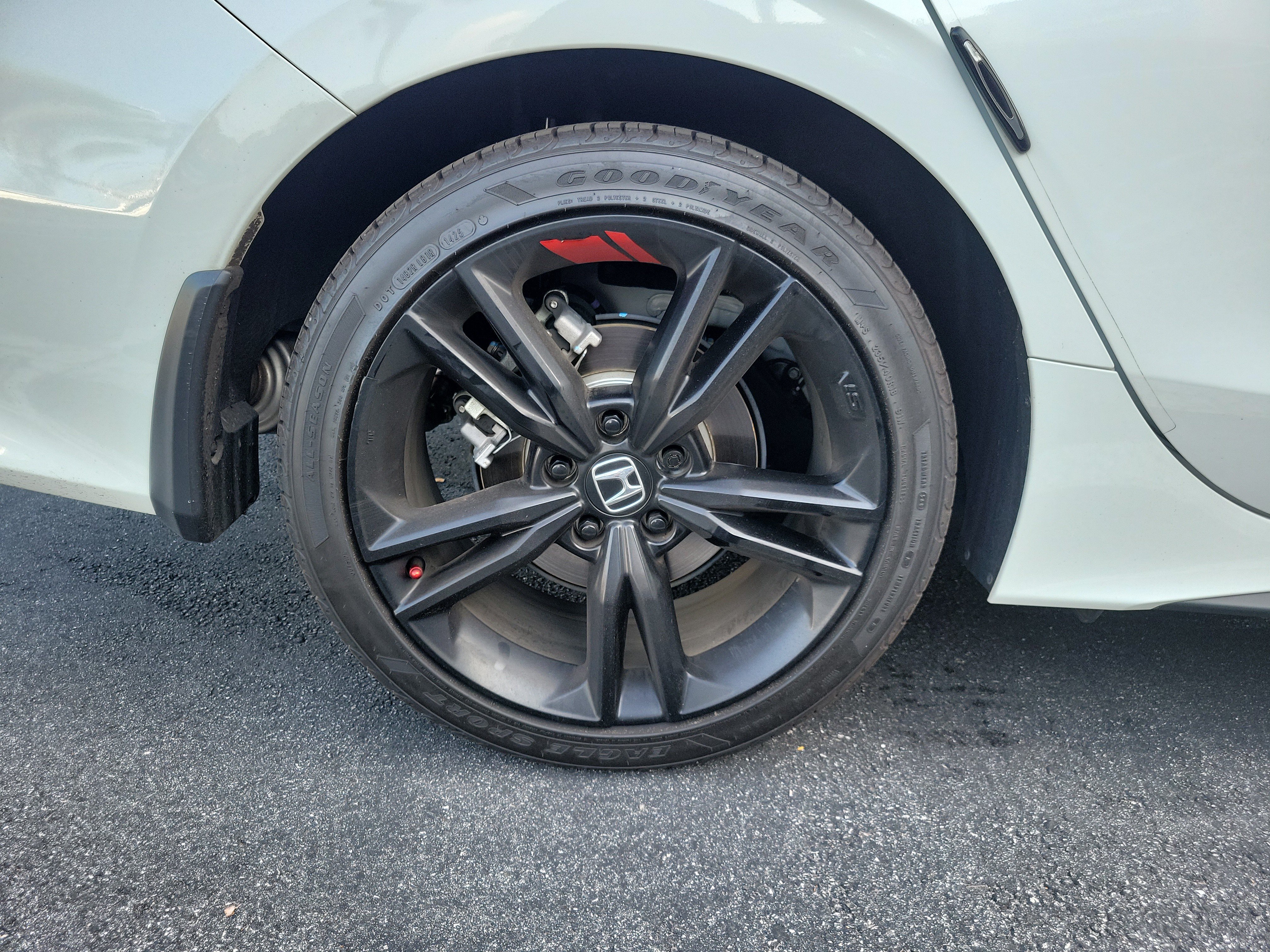 Certified Used 2025 Platinum White Pearl Honda SI image 42