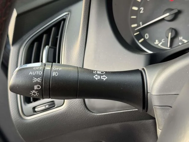 Used 2023 Gray INFINITI Red Sport 400 image 30