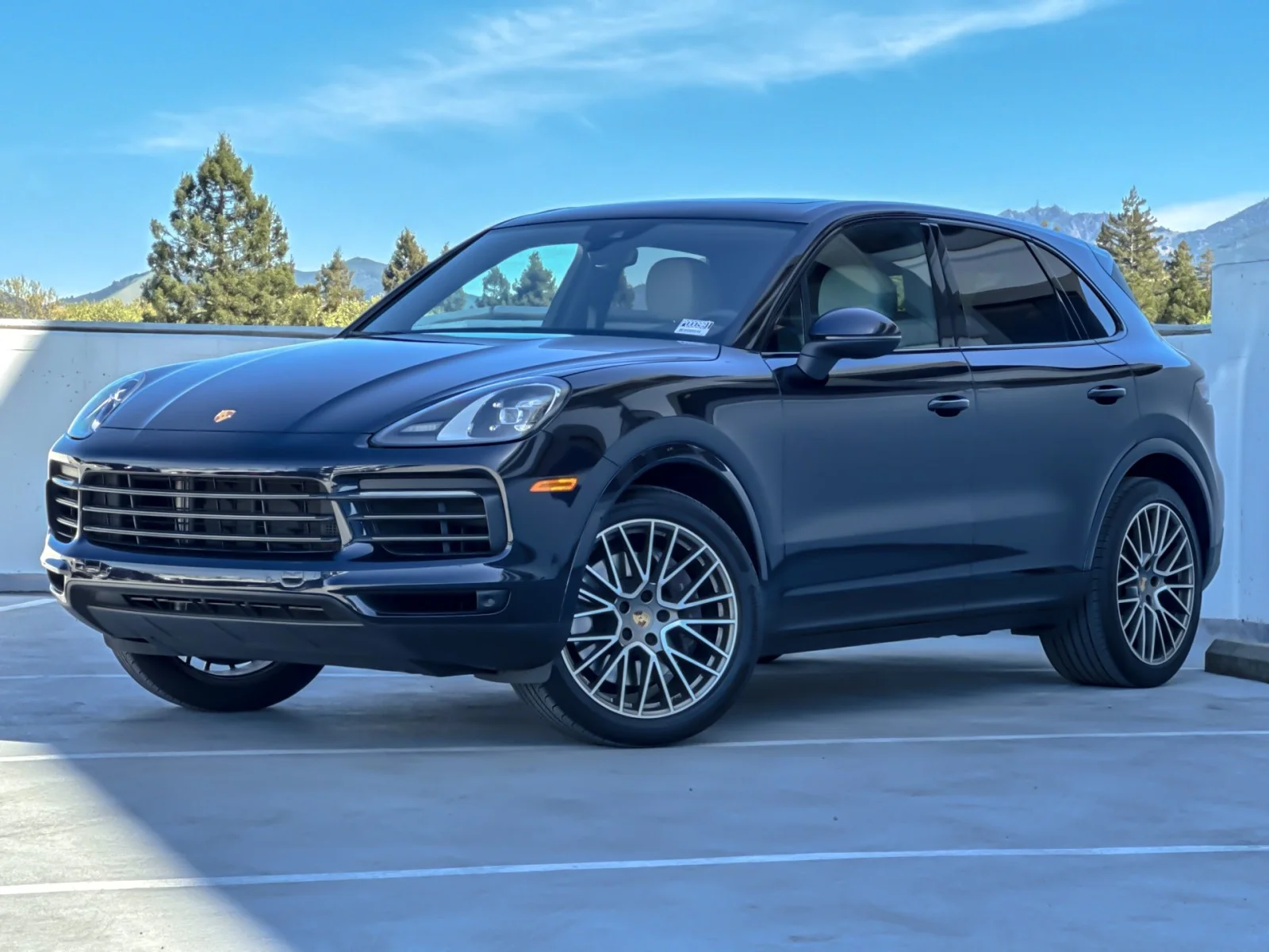 2023 Porsche Cayenne Base