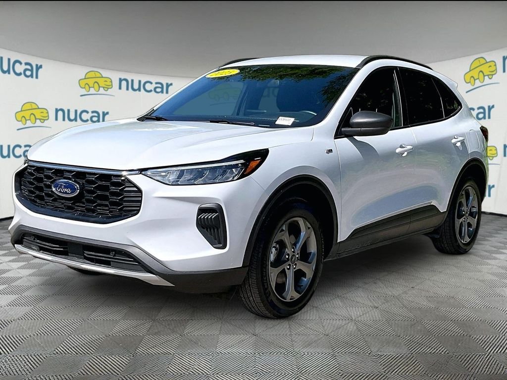 Used 2025 Silver Ford ST-Line image 3