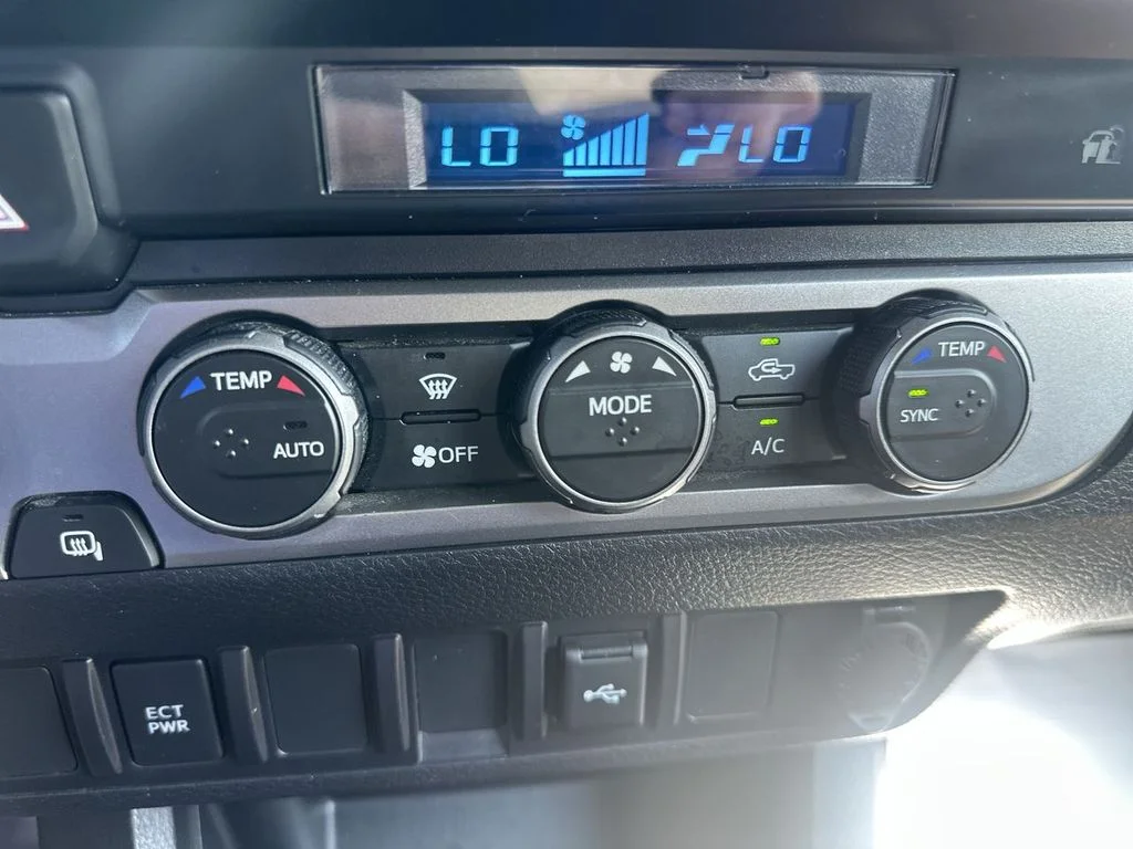 Used 2022 Silver Toyota SR image 25