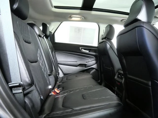 Used 2024 Gray Ford Titanium image 12