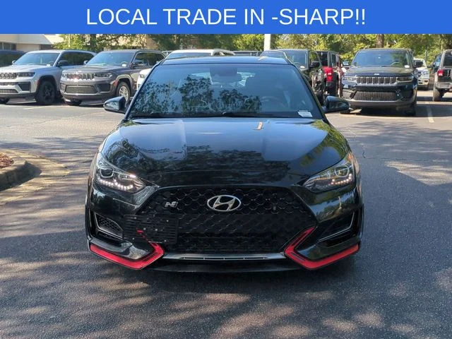 Used 2022 Black Hyundai - image 8