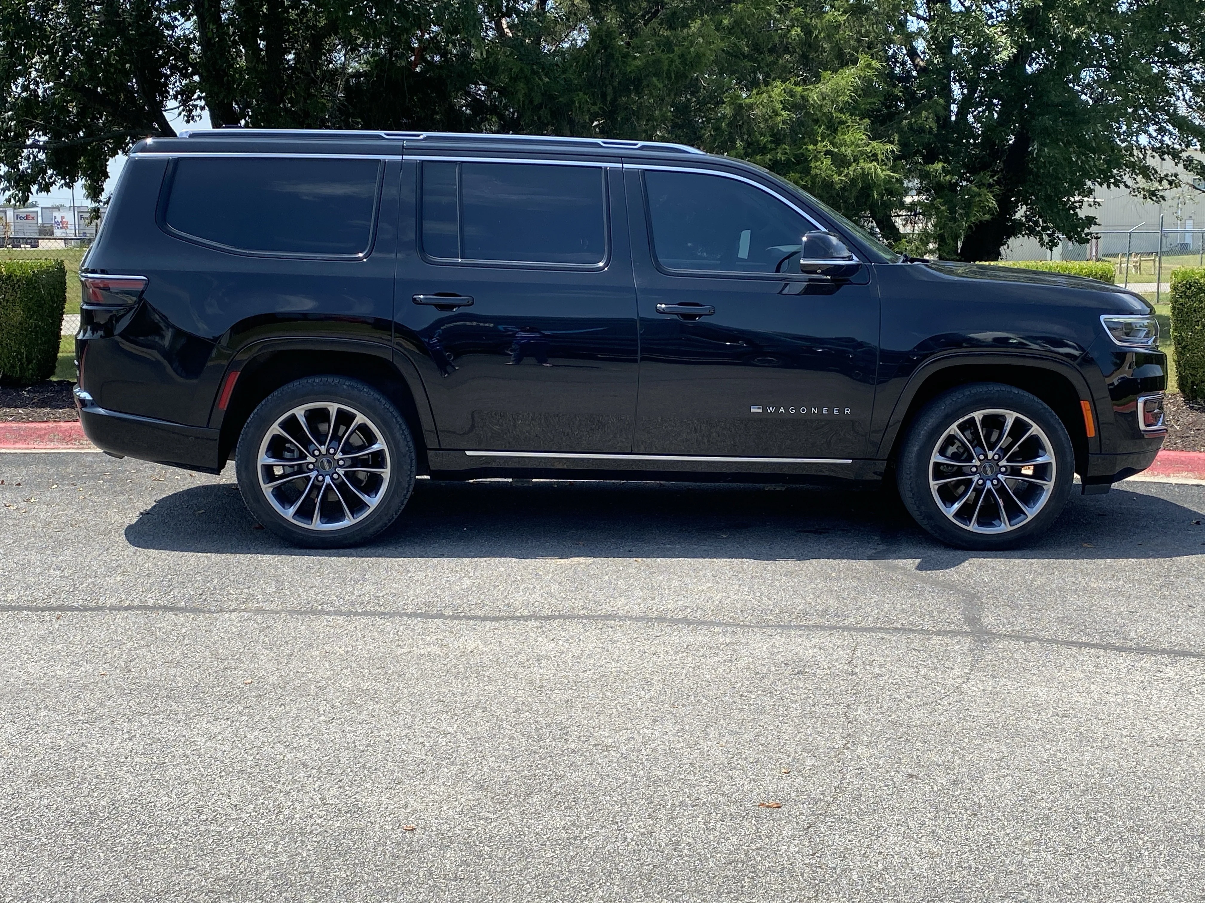 Used 2023 Diamond Black Crystal Pearlcoat Jeep Series III image 2