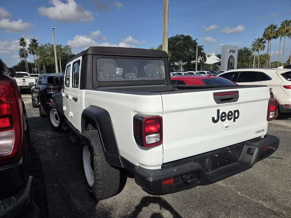 Used 2020 Bright White Clearcoat Jeep Sport image 4