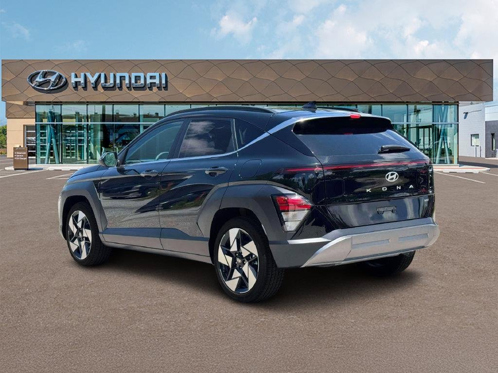 New 2027 Black Hyundai Limited FWD image 5