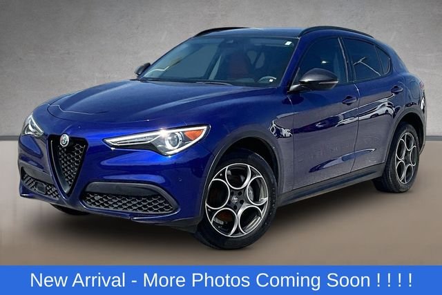 2021 Alfa Romeo Stelvio AWD's photo