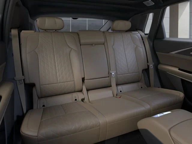 2026 Cadillac LYRIQ V Premium - Photo 17