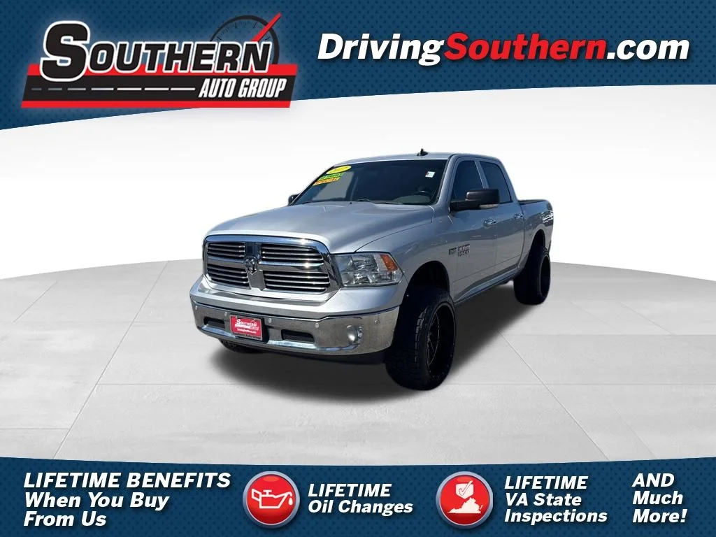 2017 RAM 1500 Big Horn 4x4 Crew Cab 5'7's photo