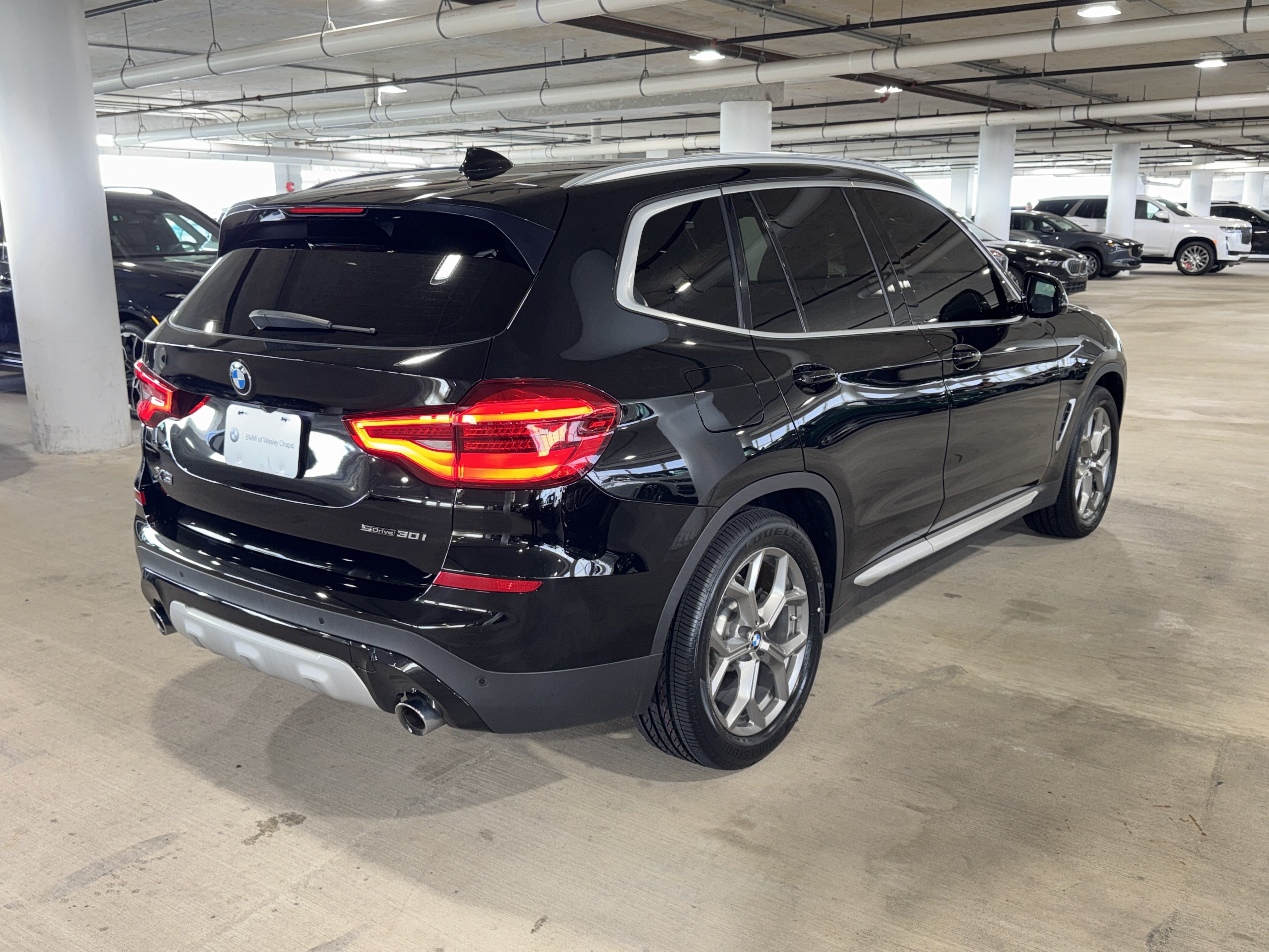 Used 2020 Jet Black BMW sDrive30i image 8