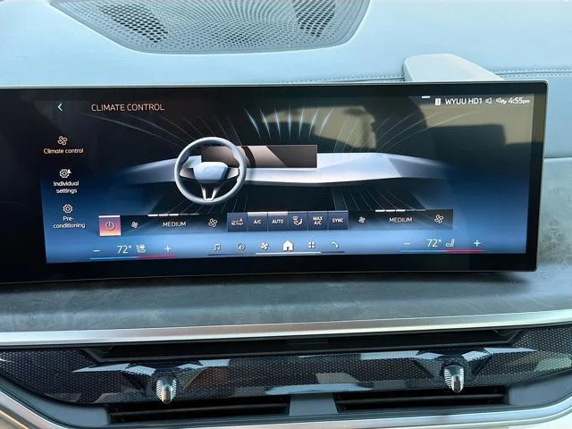 New 2026 Alpine White BMW xDrive50e image 35