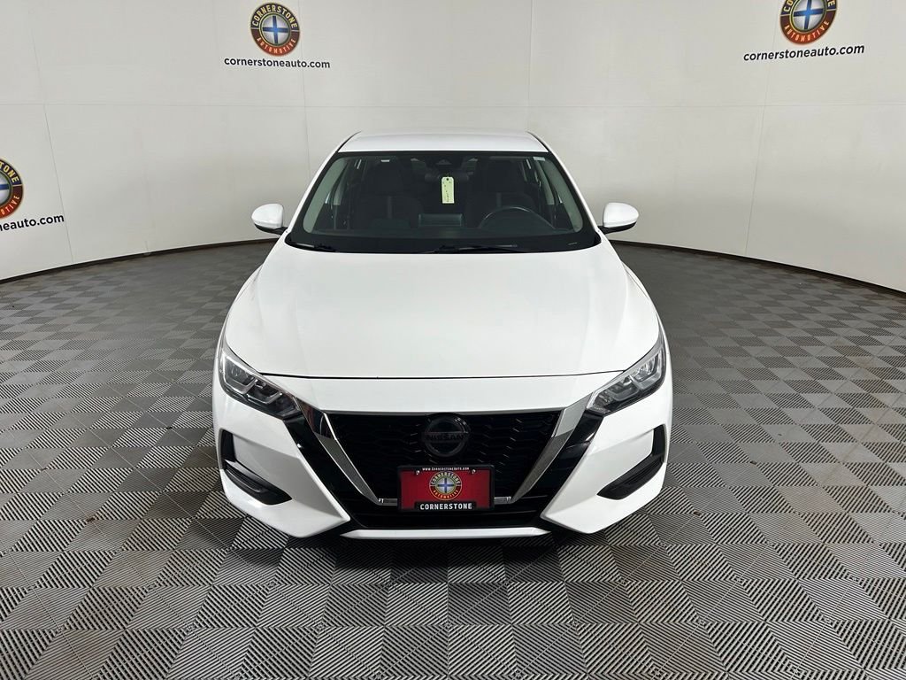 Used 2021 White Nissan SV image 14