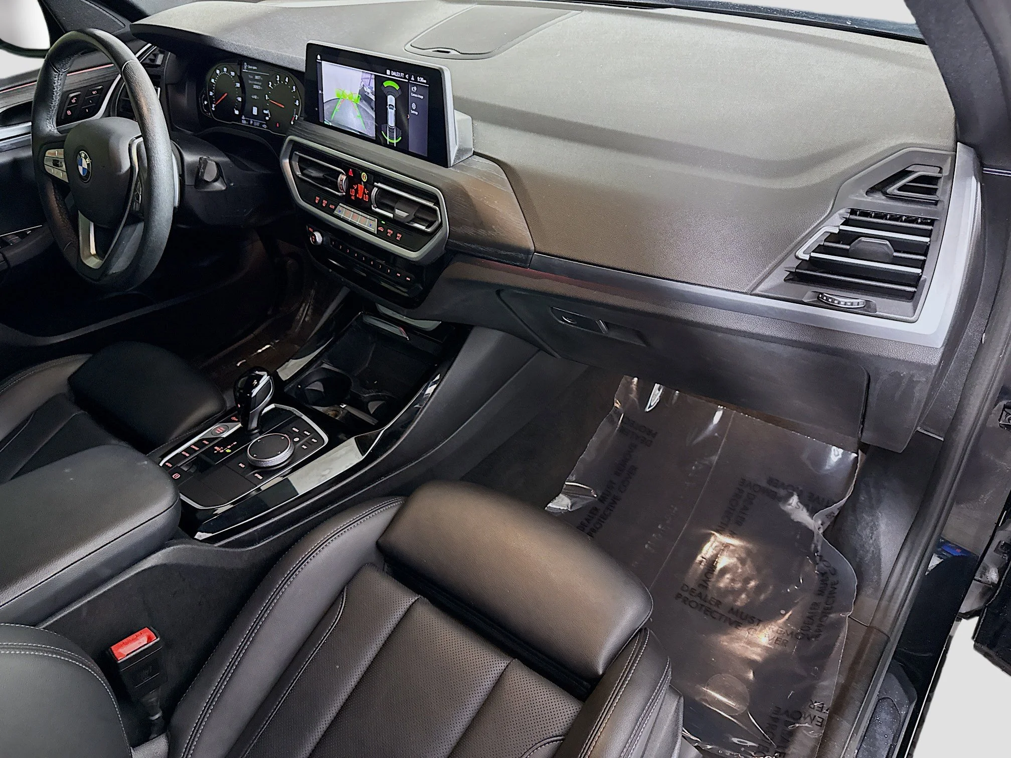 Used 2022 Black Sapphire Metallic BMW sDrive30i image 26