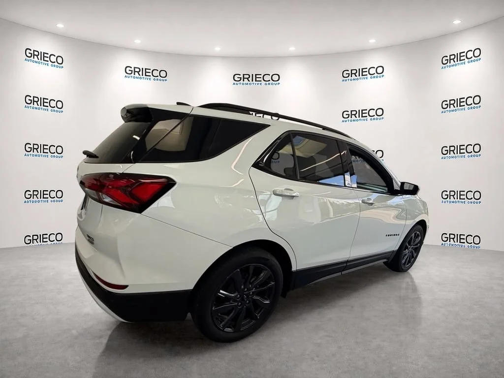 Used 2024 Summit White Chevrolet RS image 7