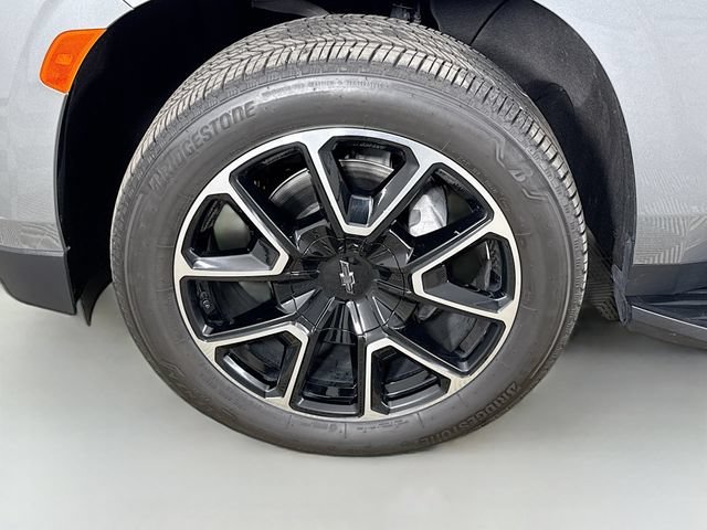 Used 2023 Sterling Gray Metallic Chevrolet RST image 34
