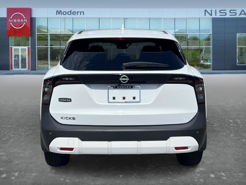 Used 2025 Fresh Powder Nissan SV image 6