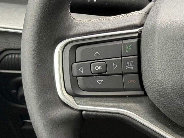 New 2026 Velvet Red Pearlcoat (DISC) Jeep Grand Wagoneer image 24