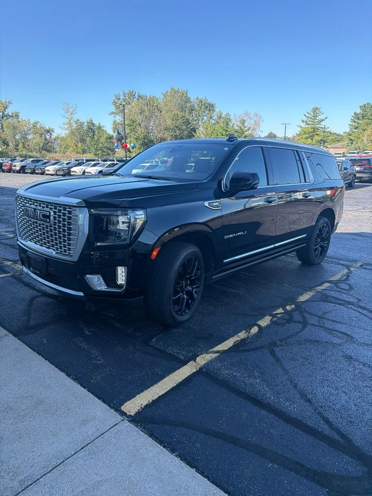 2022 GMC Yukon XL