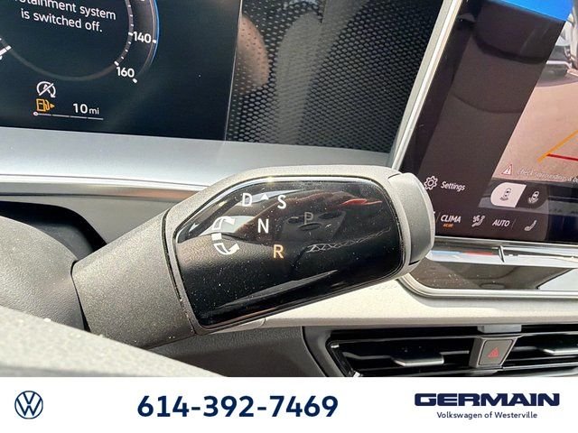 New 2026 Platinum Gray Metallic Volkswagen 2.0T SE image 26